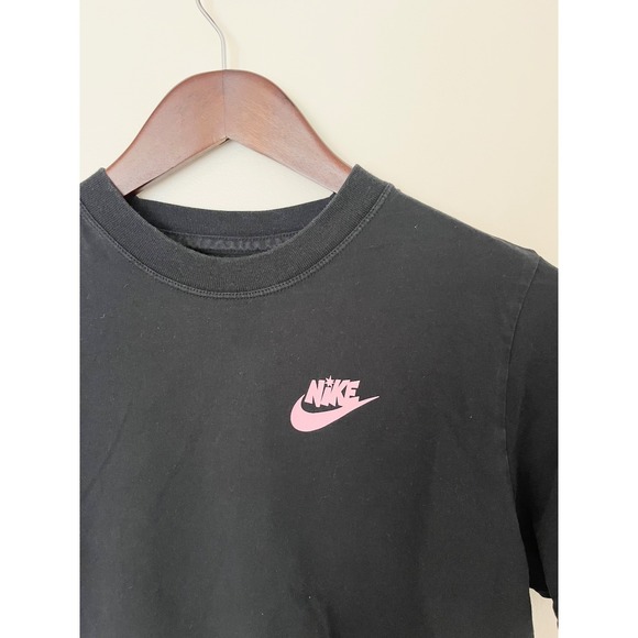 NIKE Kids Black Loose Fit Graphic Tee Move Your Sole Pink Logo Size M - Picture 4 of 8